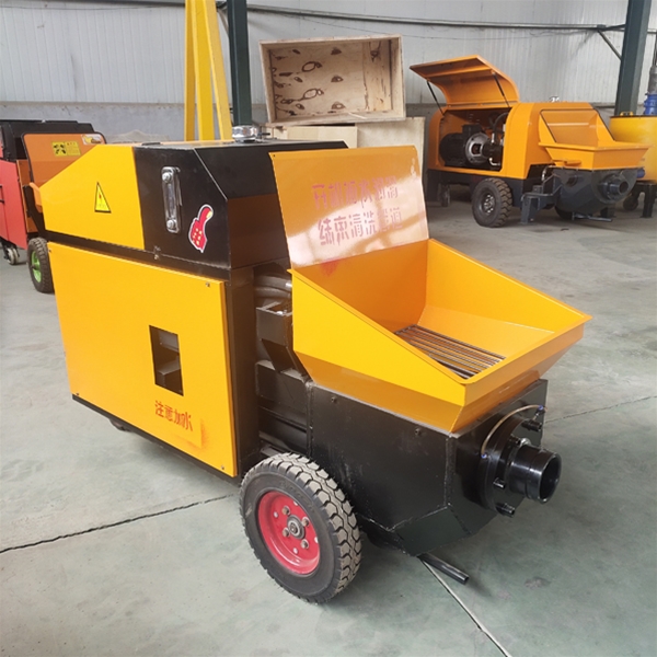 混凝土輸送泵小金剛